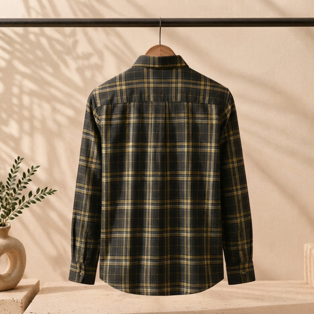 3 Men’s Classic Checked Shirts | C8